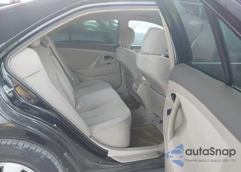 2008 Toyota Camry Le z USA, uszkodzony, nr VIN 4T1BE46K58U220695